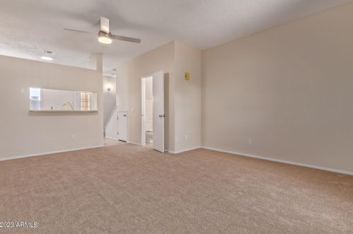 18616 34th Ave, Phoenix, AZ 85027-4852