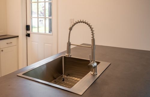 662 Stambaugh Ave, Hermitage PA  16146-4131 exterior