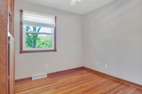 12323 White Oak Dr, Crown Point IN  46307-8420 exterior