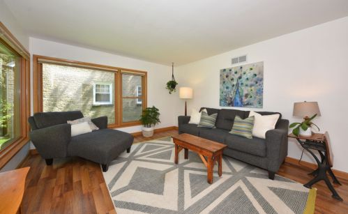 2205 Marne Ave, Milwaukee WI  53209-4328 exterior