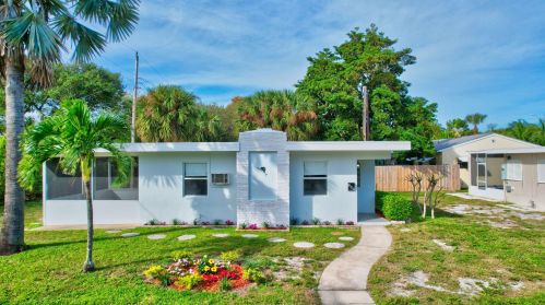 209 3rd St, Boynton Beach, FL 33435-3846