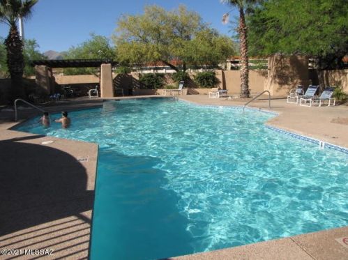 4215 Rillito Creek Pl, Tucson, AZ 85719-1152
