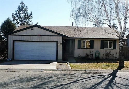 424 Wetzel Way, Yreka, CA 96097-2026