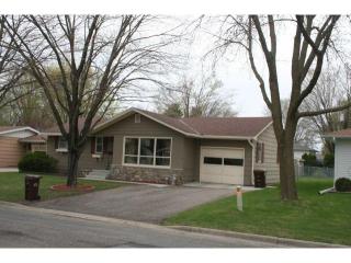 409 3rd St, Minnetrista MN  55387 exterior