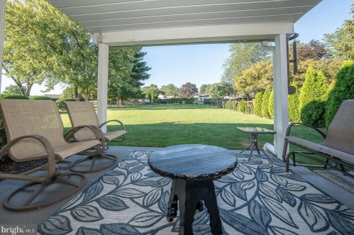 296 Waverly Rd, Southampton PA  18966-3353 exterior