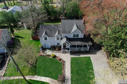 98 Birch St, Closter NJ  07624-1745 exterior