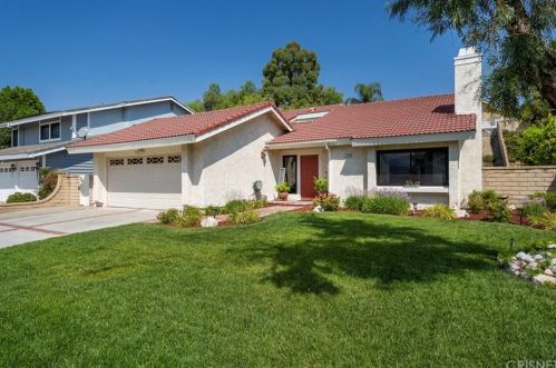 17421 Ascona Dr, Santa Clarita, CA 91387-3573