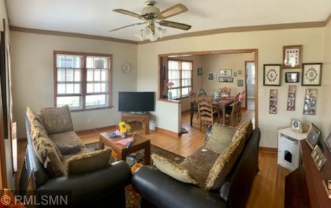 1269 3rd St, Saint Paul, MN 55106-5778