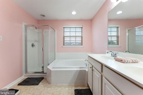 115 South Ave, Swedesboro NJ  08085-1693 exterior