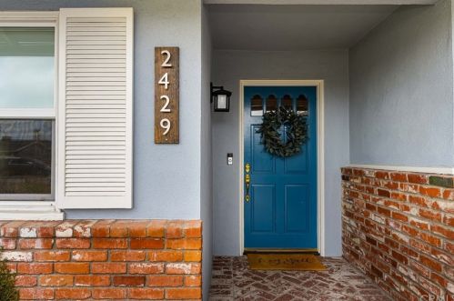 2429 Adams Ave, Orange CA  92867-6047 exterior