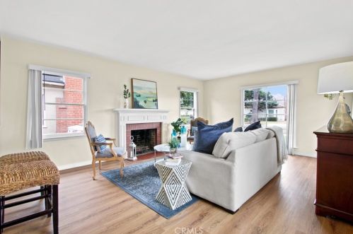 2875 Chestnut Ave, Long Beach, CA 90806-1421