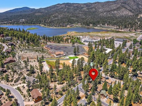 1141 Sugarloaf Blvd, Big Bear City, CA