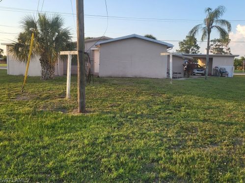 900 Leeland Heights Blvd, Lehigh Acres, FL 33936-6728