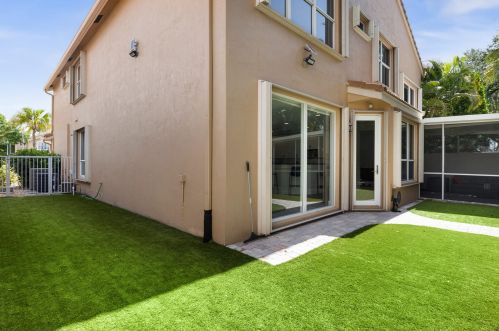 4895 Classical Blvd, Delray Beach FL  33445-1222 exterior