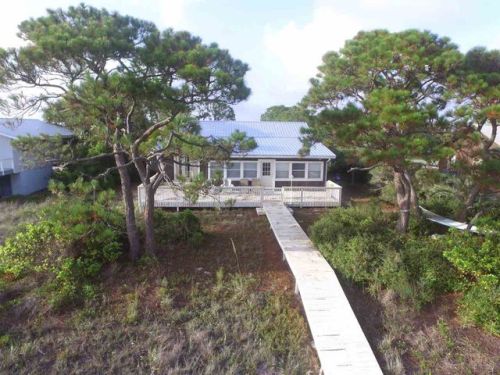 1493 Alligator Dr, Ochlockonee Bay FL  32346-5117 exterior