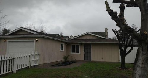 15144 Ryhiner Ln, Lathrop, CA 95330-9412