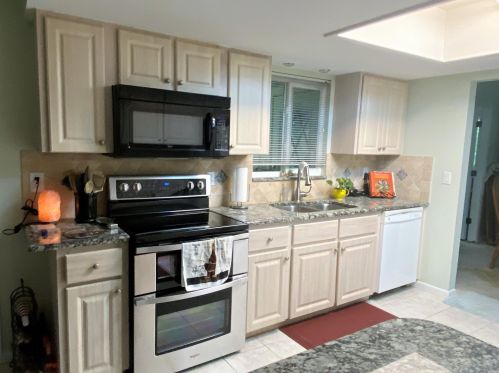 5704 Paleo Pines Cir, Fort Pierce FL  34951-2351 exterior