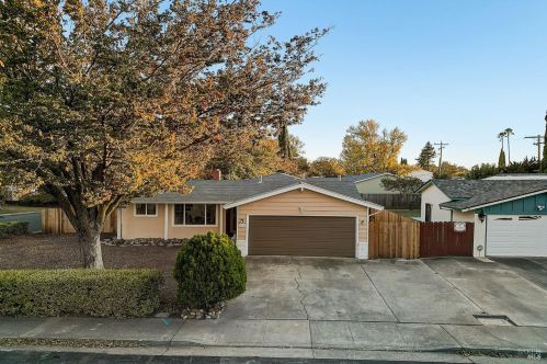 791 Largo Ct, Fairfield, CA 94533-1418