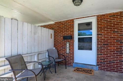 1013 Clark St, Lancaster PA  17602-3203 exterior