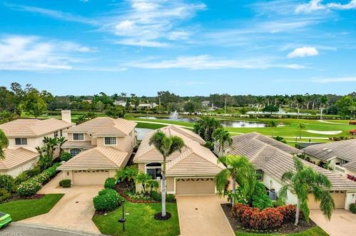 10395 Quail Crown Dr, Naples, FL 34119-8833