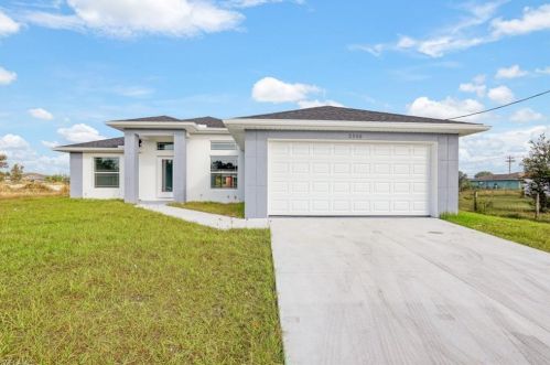 2506 50th St, Lehigh Acres, FL 33971-4855
