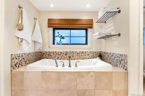 422 Cook St, Denver CO  80206-4425 exterior