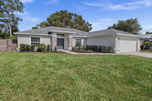 10424 Gifford Dr, Brooksville, FL 34608-1832