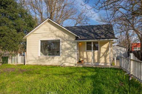 317 Crocker St, Templeton, CA 93465-5309