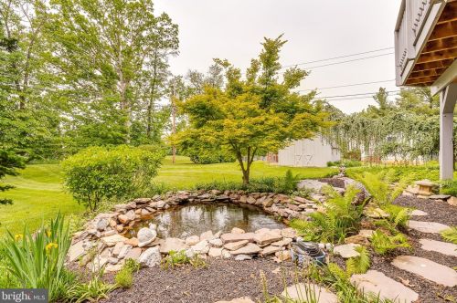 289 Packett Dr, Charles Town WV  25414-5099 exterior