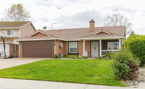 2181 Beachwood Ct, Hollister, CA 95023-7562