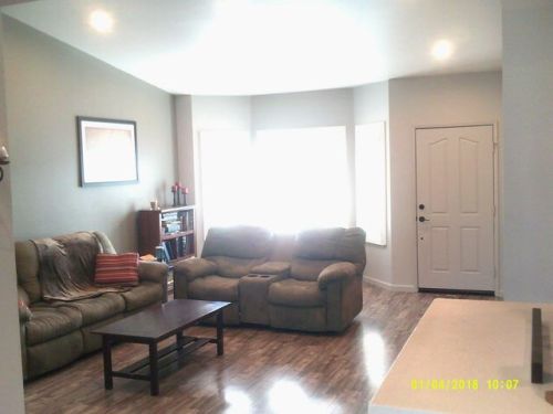 2130 Raleigh Cir, Hollister CA  95023-5233 exterior