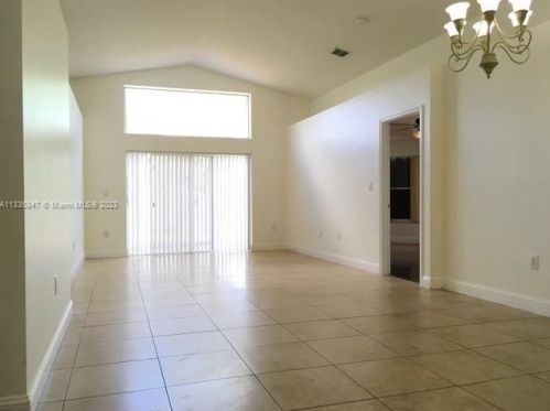 17491 33rd St, Hollywood FL  33029-1695 exterior