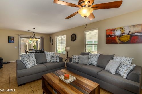 2124 Seton Ave, Gilbert, AZ 85295-3435