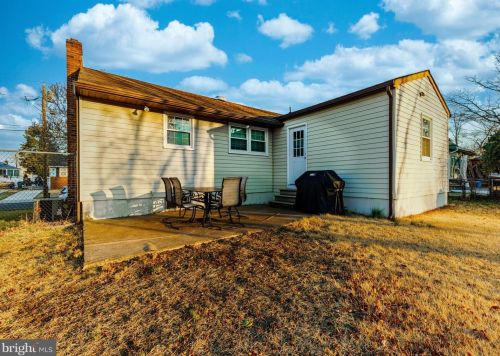 753 Devenney Dr, Gloucester NJ  08031-1712 exterior