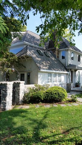 100 Walnut St, Lemoyne, PA 17043-1640