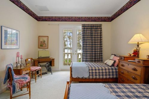 155 Oakleigh Ln, Maitland FL  32751-5838 exterior