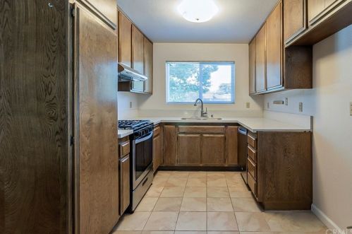 814 Matthew Ct, Redlands, CA 92373-4562