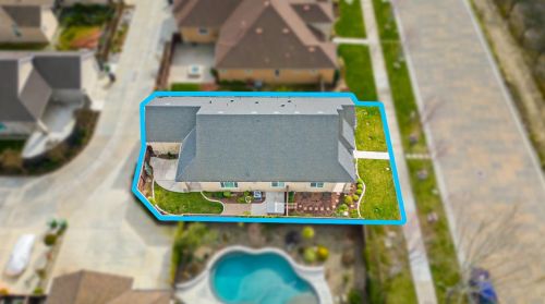 1786 Cornerstone Dr, Ripon CA  95366-9493 exterior