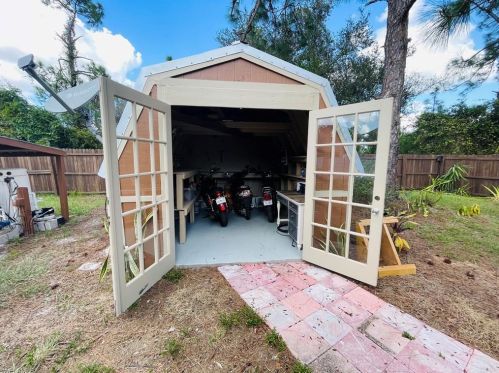 3702 38 St, Lehigh Acres FL 33976-4214 exterior