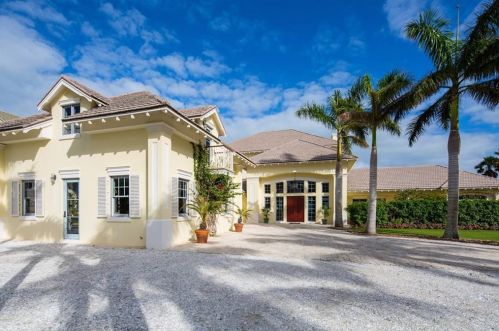 716 Reef Rd, Vero Beach, FL 32963-2919