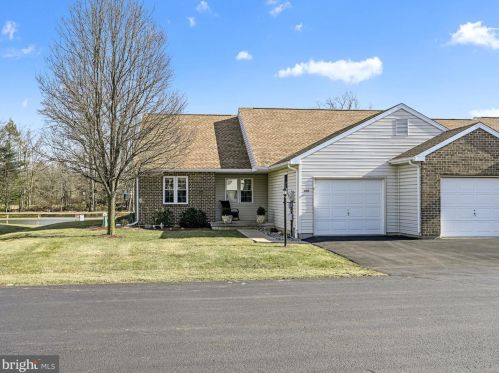 4001 Brookside Ct, Molino, PA 17961-9624