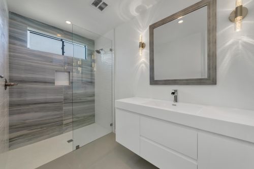 42 Majorca Dr, Rancho Mirage CA  92270-3823 exterior