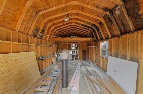 2004 Cedar Crest Blvd, Dallas TX 75203-4316 exterior