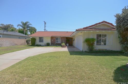 1316 Suffolk Ave, Glendora, CA 91740-5240