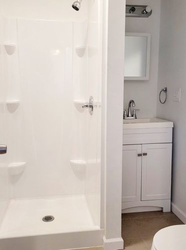 870 Wilbraham Rd, Springfield MA  01109-2015 exterior