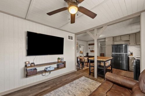 1550 Reno Rd, Azle TX  76020-6335 exterior