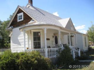 107 14th St, Salida, CO 81201-2307