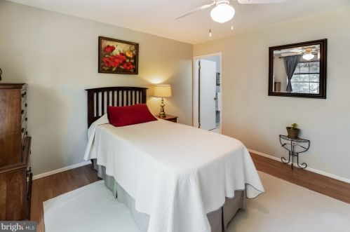 12 Pagoda Ct, Lawrence Township NJ  08648-4829 exterior