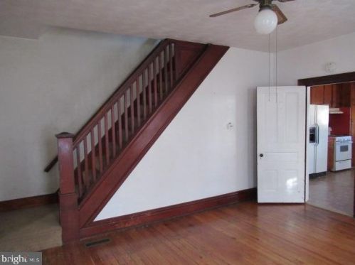 320 Middle St, Hanover, PA 17331-2540