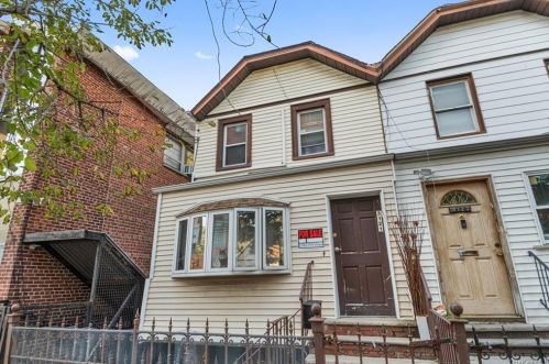 3121 Corlear Ave, Bronx, NY 10463-3936